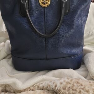 Marc Jacobs Blue Pebbled Leather Tote Bag